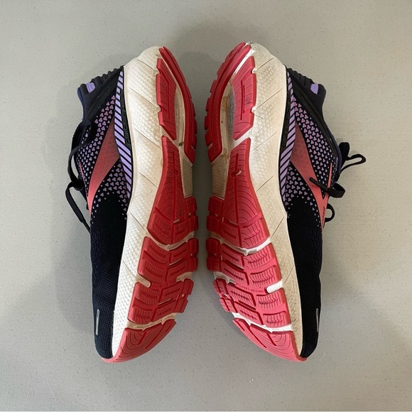 Brooks Women's Adrenaline GTS 22 shoe size 9 running walking casual work out gym - Picture 14 of 15